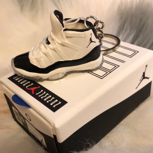 Jordan Other - Air Jordan XI Retro “Concord” Keychain